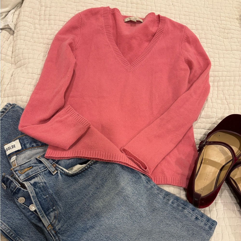 Caslon Vibrant Pink V-Neck Sweater